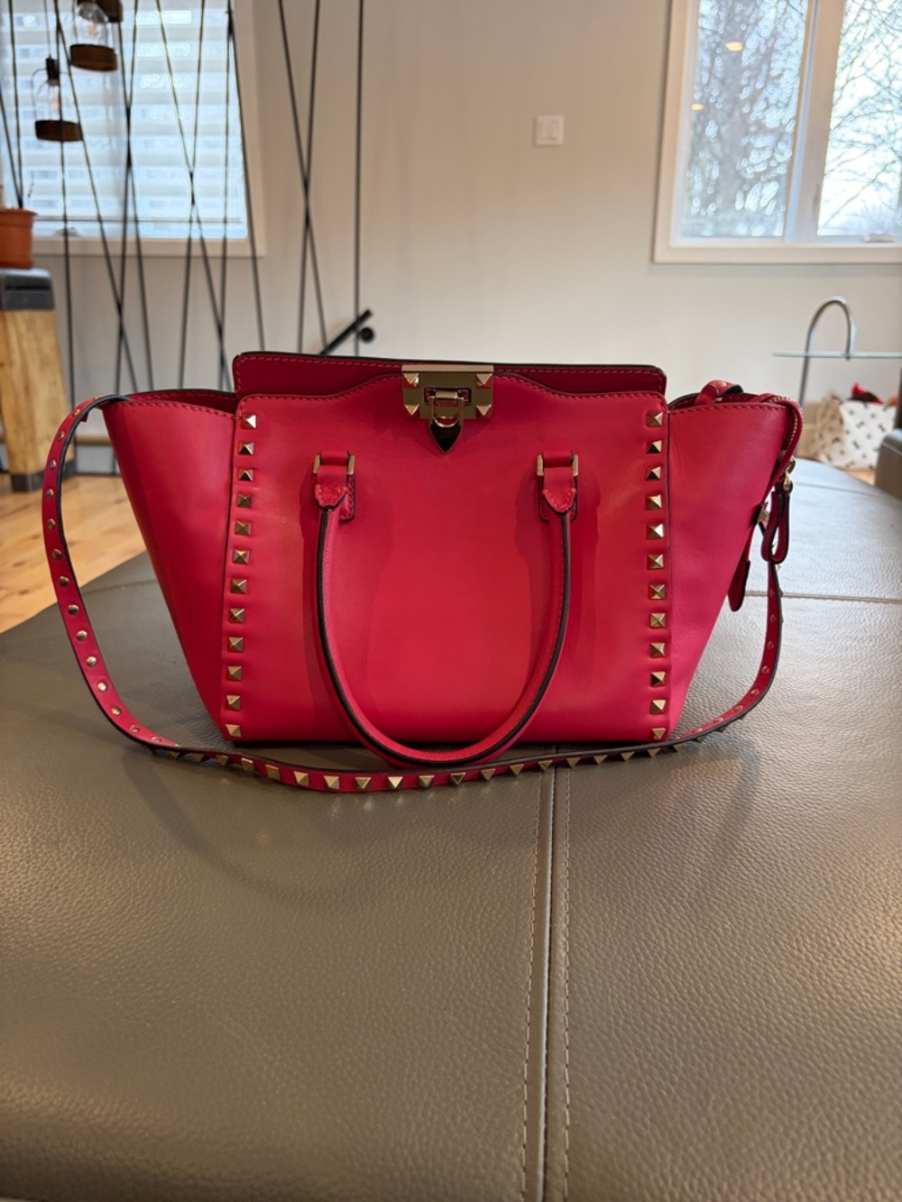 Valentino Garavani Rockstud Pink Leather Satchel Authentic